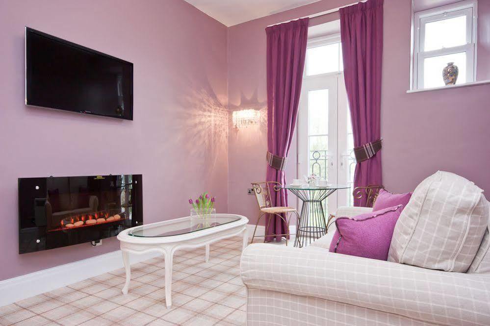 Bowness Bay Suites (Adults Only) Extérieur photo